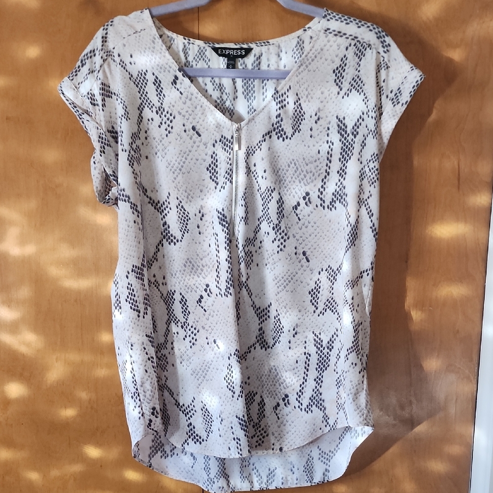 Express Women's Snake Print Blouse - Black and Cream